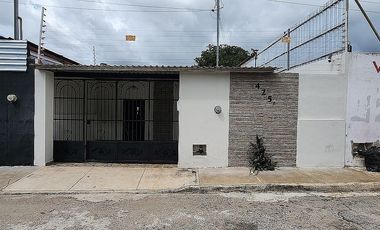 Venta casa 1 Recamara en Amapola cerca de Pensiones