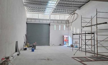 Venta de bodega Nueva en la colonia Moderna