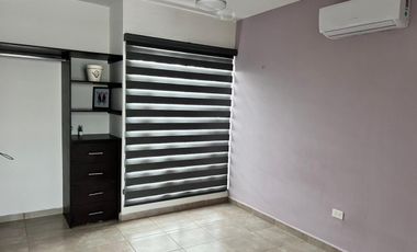 CASA EN CONKAL RENTA