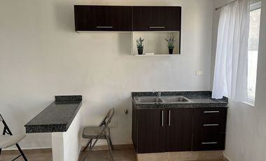 CASA EN CONKAL RENTA