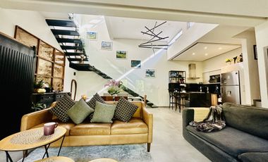 VENTA HERMOSA CASA EN CONDOMINIO (TOWN HOUSE ) EN VITA HOMES SANTA FE