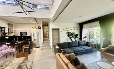 VENTA HERMOSA CASA EN CONDOMINIO (TOWN HOUSE ) EN VITA HOMES SANTA FE