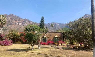 CASA EN VENTA EN TEPOZTLAN