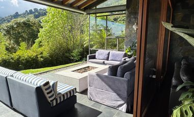 ALQUILER  DE HERMOSA CASA EXCLUSIVA EN DAPA