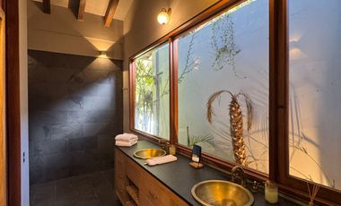 ALQUILER  DE HERMOSA CASA EXCLUSIVA EN DAPA