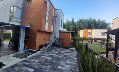 CASA CAMPESTRE GUADUALES DE LAS MERCEDES /  JAMUNDI  ALFAGUARA