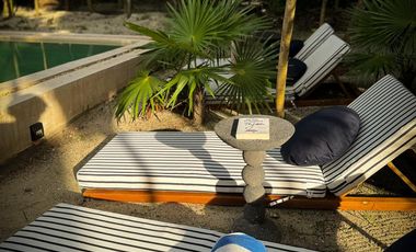 VILLA EN VENTA EN TULUM FRENTE A A LA PLAYA CON ALBERCA ROI EXCLUSIVA AMUEBLADA Y EQUIPADA