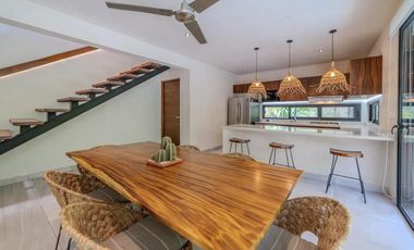 CASA GRANDE CON ALBERTA EN PLAYA TULUM LA VELETA INVERSIÓN ROI RENTA VACACIONAL BITCOIN Y ALBERCA