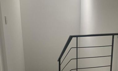 Casa moderna en venta Intercity con cocina de granito y amenidades premium.