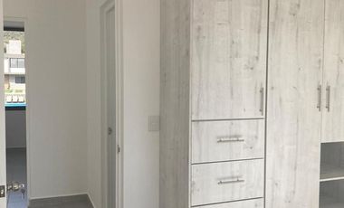 Casa moderna en venta Intercity con cocina de granito y amenidades premium.