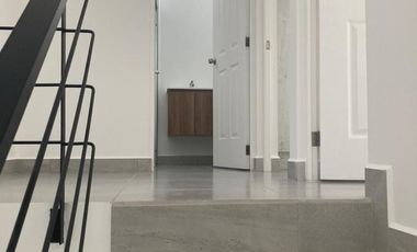 Casa moderna en venta Intercity con cocina de granito y amenidades premium.