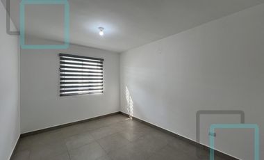 CASA EN RENTA FRACCIONAMIENTO MONETTA ZONA APODACA