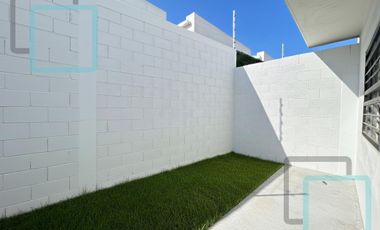 CASA EN RENTA FRACCIONAMIENTO MONETTA ZONA APODACA