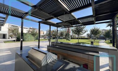 CASA EN RENTA FRACCIONAMIENTO MONETTA ZONA APODACA