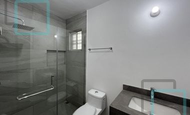 CASA EN RENTA FRACCIONAMIENTO MONETTA ZONA APODACA