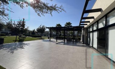 CASA EN RENTA FRACCIONAMIENTO MONETTA ZONA APODACA