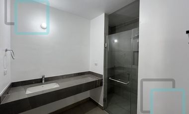 CASA EN RENTA FRACCIONAMIENTO MONETTA ZONA APODACA