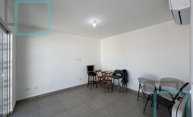 CASA EN RENTA FRACCIONAMIENTO MONETTA ZONA APODACA