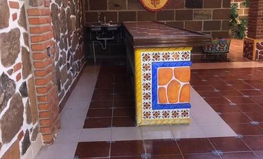 VENTA DE SALON DE EVENTOS EQUIPADO