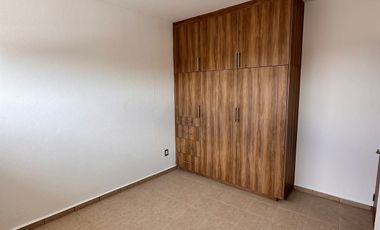Casa en venta con recamara en planta baja frente a Sonterra Queretaro