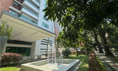 VENDO EN PRECIO DE OPORTUNIDAD  APARTAOFICINA EN EL POBLADO