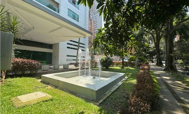 VENDO EN PRECIO DE OPORTUNIDAD  APARTAOFICINA EN EL POBLADO