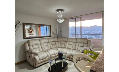 Apartamento Amoblado Loma del indio piso 18