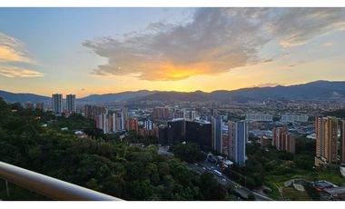Apartamento Amoblado Loma del indio piso 18