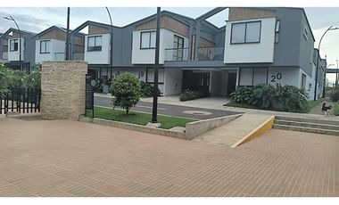 RENTA CASA CONJUNTO  VILLATERRA CERRITOS PEREIRA