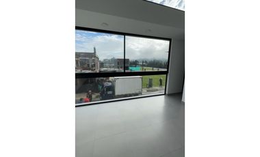 SE VENDE PERMUTA CASA EN LA CEJA UNIDAD CERRADA 2 PARQUEADEROS CITADEL