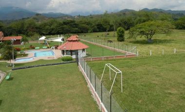 🌿 FINCA EN VENTA – CORREDOR BUGA BETANIA, VALLE DEL CAUCA