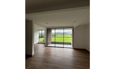 Arriendo apartamento nuevo en unidad cerrada en La Ceja