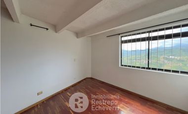 Casa en arriendo, barrio Villa Pilar, Manizales