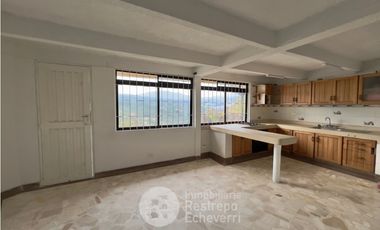 Casa en arriendo, barrio Villa Pilar, Manizales