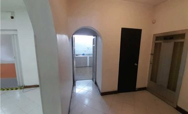 Alquiler.casa comercial Laureles