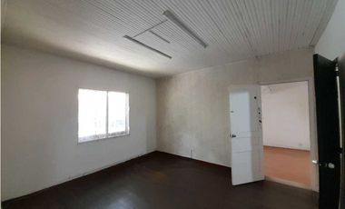 Alquiler.casa comercial Laureles