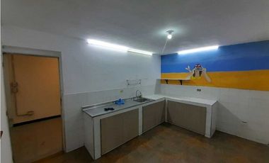 Alquiler.casa comercial Laureles