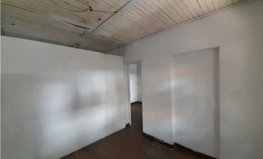 Alquiler.casa comercial Laureles