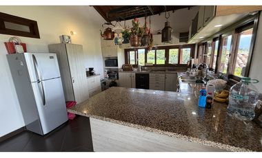 VENTA DE CASA CAMPESTRE EN CIRCASIA, QUINDO, COLOMBIA