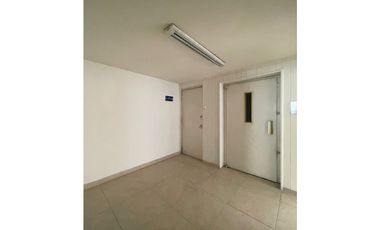 OFICINA EDIFICIO GUEVARA / LAS NIEVES