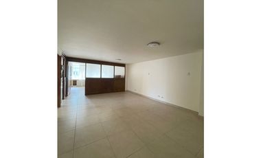 OFICINA EDIFICIO GUEVARA / LAS NIEVES