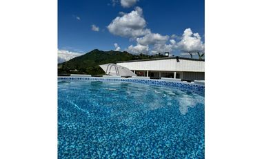 VENDO CASA CAMPESTRE EN COMBIA