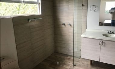 Arriendo espectacular finca en Rionegro- Sajonia