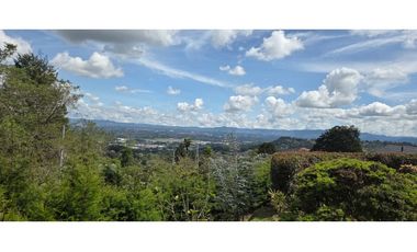 Arriendo espectacular finca en Rionegro- Sajonia