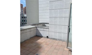 SE ARRIENDA OFICINA CENTRO EMPRESARIAL SURAMERICANA