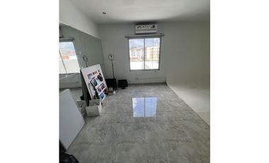 ALQUILER OFICINA Y BODEGA COSTA DEL ESTE 300 M2 PARQUE INDUSTRIAL CV