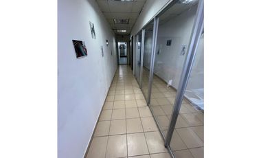 ALQUILER OFICINA Y BODEGA COSTA DEL ESTE 300 M2 PARQUE INDUSTRIAL CV