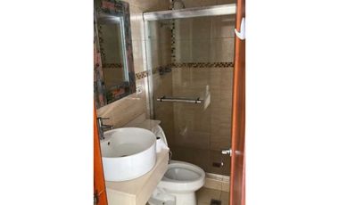 VENTA O ALQUILER CASA EN ALBROOK GRANDE DE 976.96MT CURUNDU CV