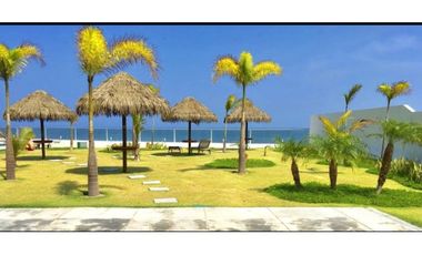 Venta de Apartamento Amoblado en Playa Gorgona, PH Royal Palm