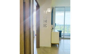 Venta de Apartamento Amoblado en Playa Gorgona, PH Royal Palm